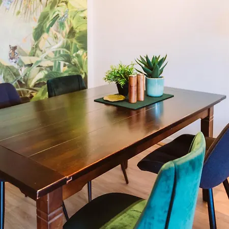 Dschungel In Bali 72qm Im Zentrum Apartamento Bad Lippspringe